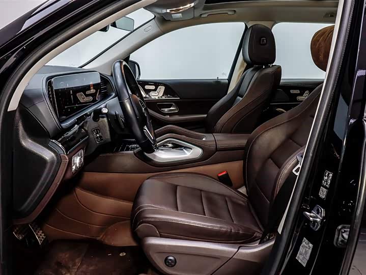 Фото 9 - Mercedes-Benz GLS-Class