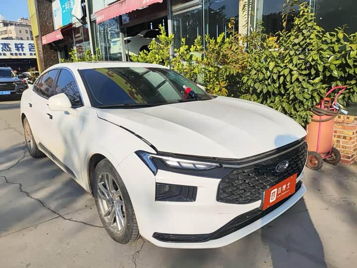 Фото 2 - Ford Mondeo