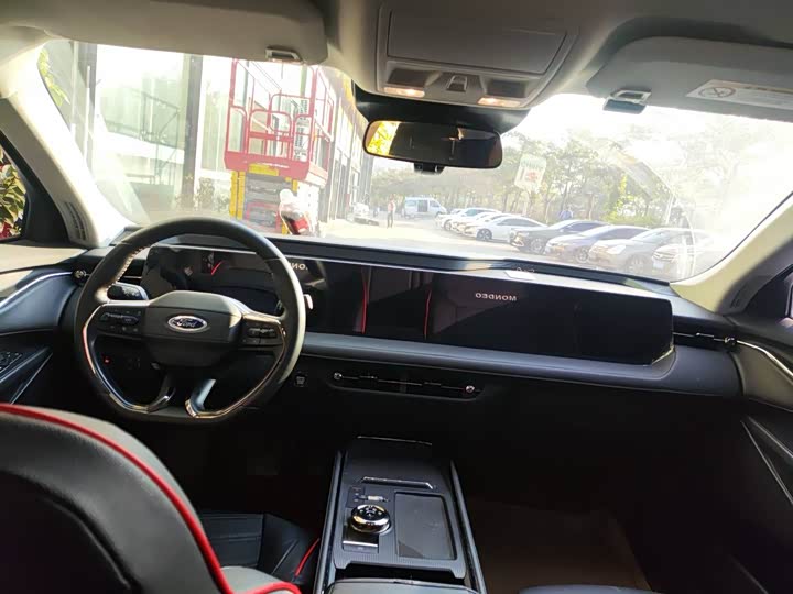 Фото 3 - Ford Mondeo