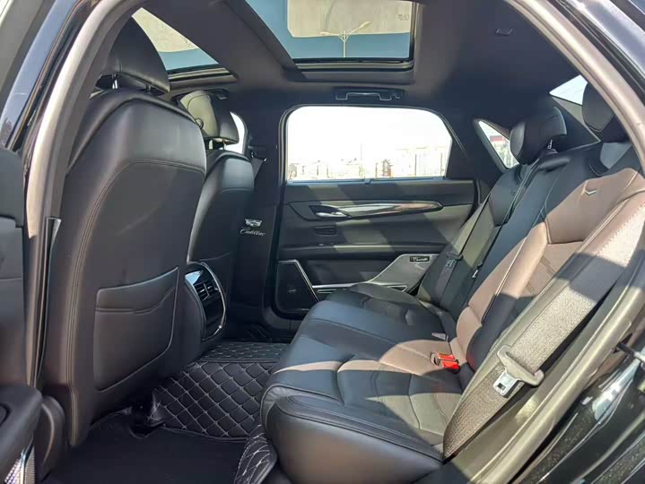 Фото 6 - Cadillac CT6