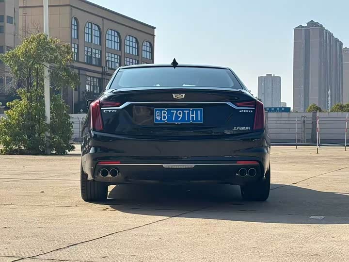 Фото 8 - Cadillac CT6