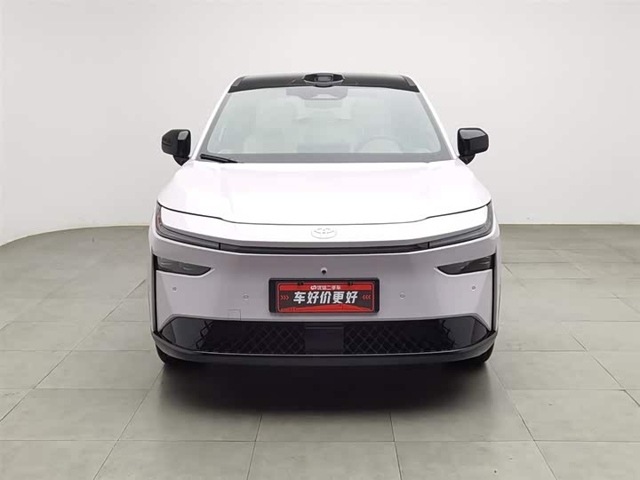 Фото 3 - Toyota bZ3X