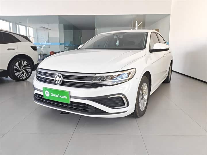 Фото 1 - Volkswagen Bora