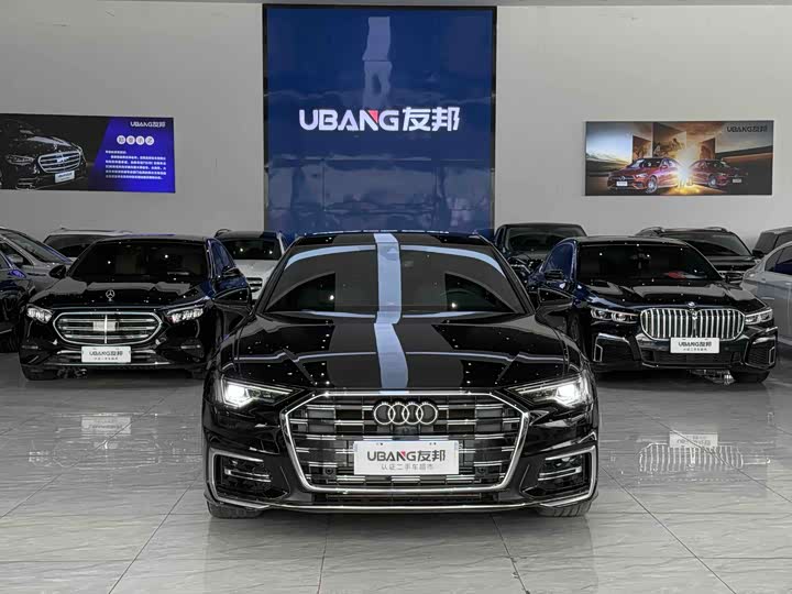 Фото 2 - Audi A6L