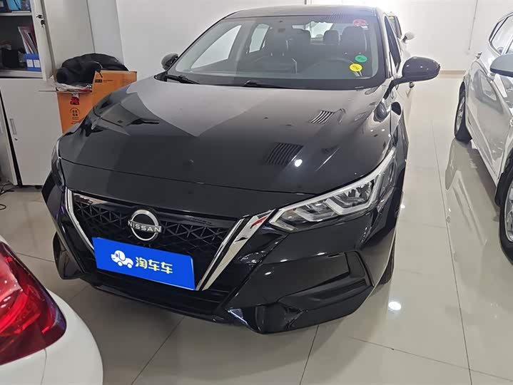 Фото 2 - Nissan Sylphy