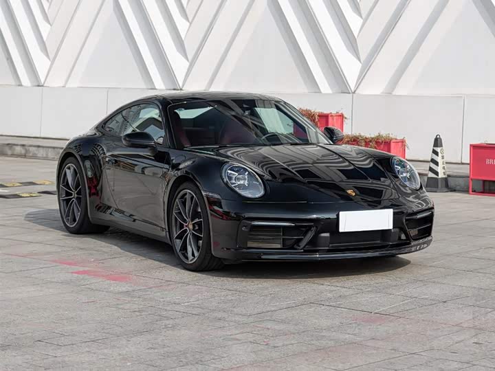 Фото 3 - Porsche 911