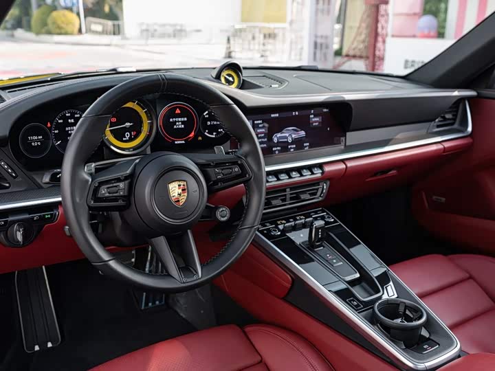 Фото 9 - Porsche 911