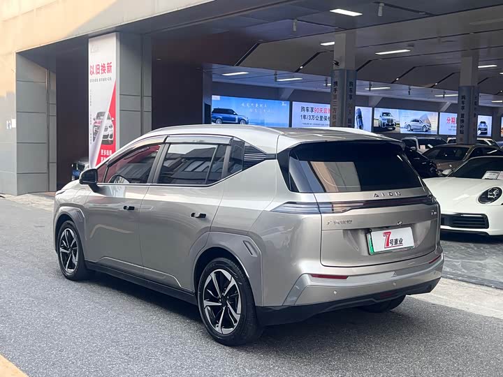 Фото 4 - GAC Aion Y