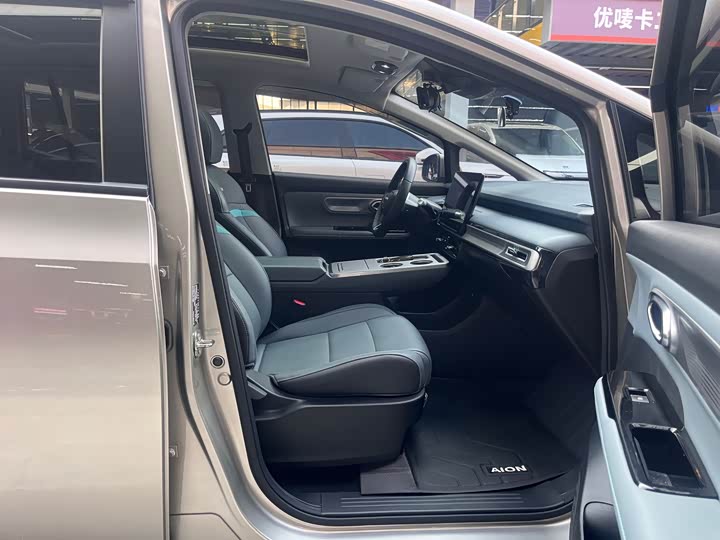 Фото 9 - GAC Aion Y