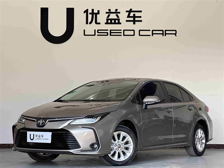 Фото 1 - Toyota Corolla