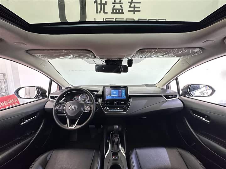 Фото 6 - Toyota Corolla