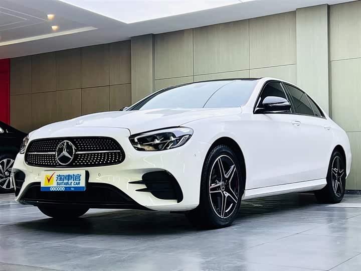 Фото 1 - Mercedes-Benz E-Class