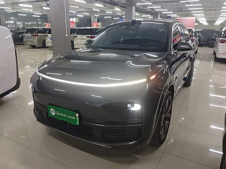 Фото 1 - LiXiang L9