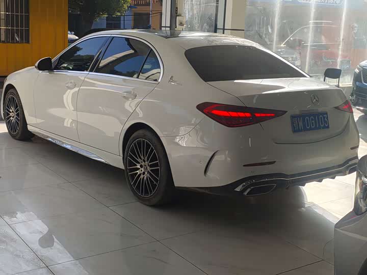 Фото 8 - Mercedes-Benz C-Class