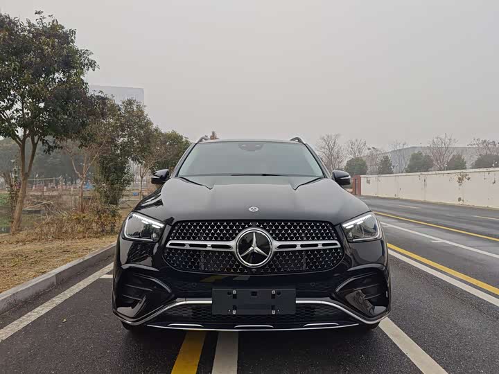 Фото 2 - Mercedes-Benz GLE-Class