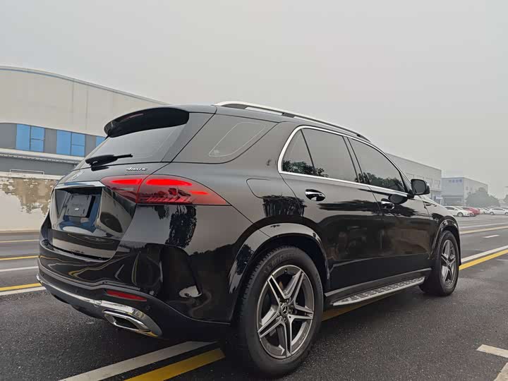 Фото 9 - Mercedes-Benz GLE-Class