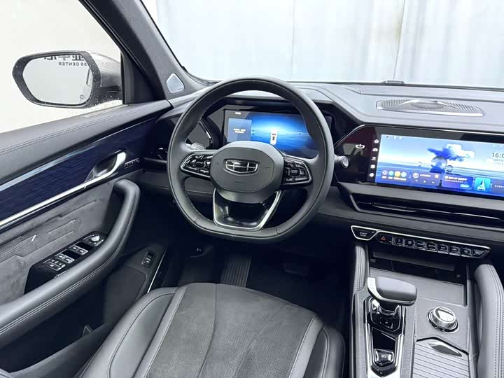 Фото 5 - Geely Monjaro