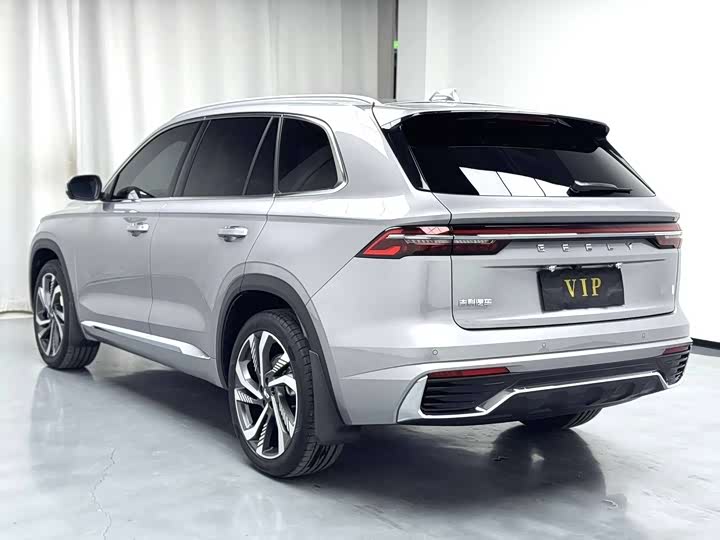 Фото 8 - Geely Monjaro