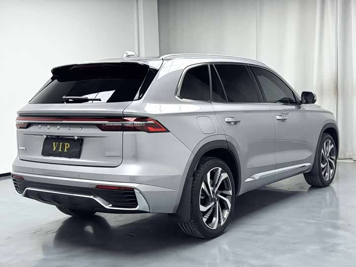 Фото 9 - Geely Monjaro