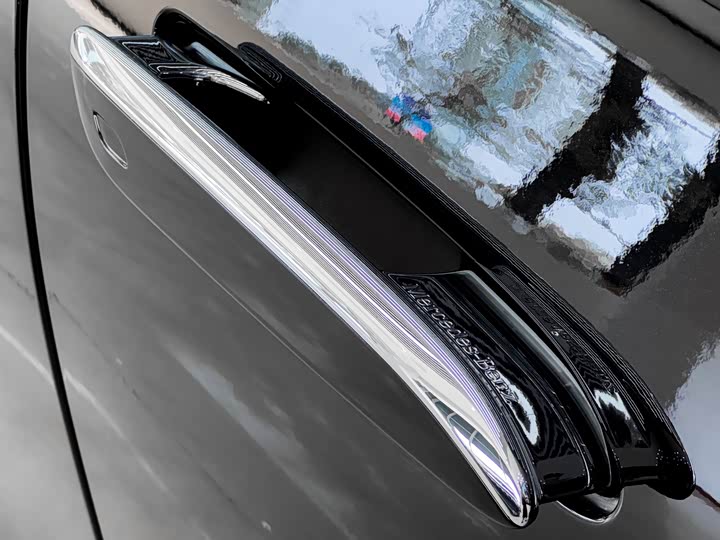 Фото 9 - Mercedes-Benz Maybach S-Class