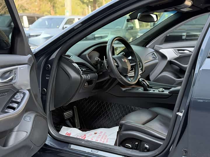 Фото 5 - Cadillac CT5