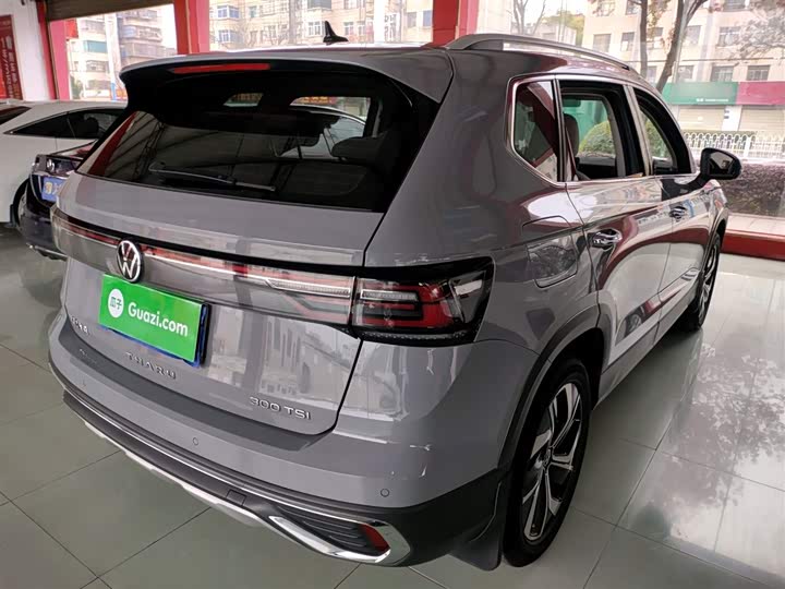 Фото 7 - Volkswagen Tharu