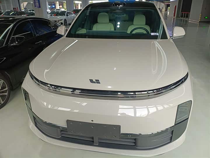 Фото 3 - LiXiang L6