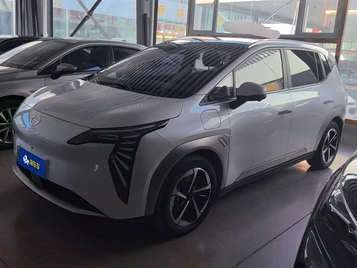 Фото 1 - GAC Aion Y