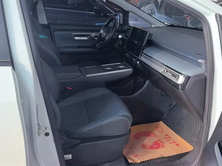 Фото 8 - GAC Aion Y