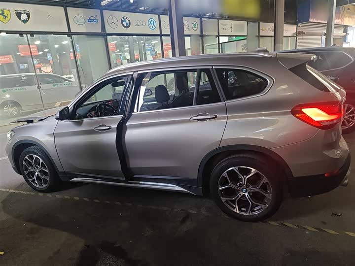 Фото 5 - BMW X1