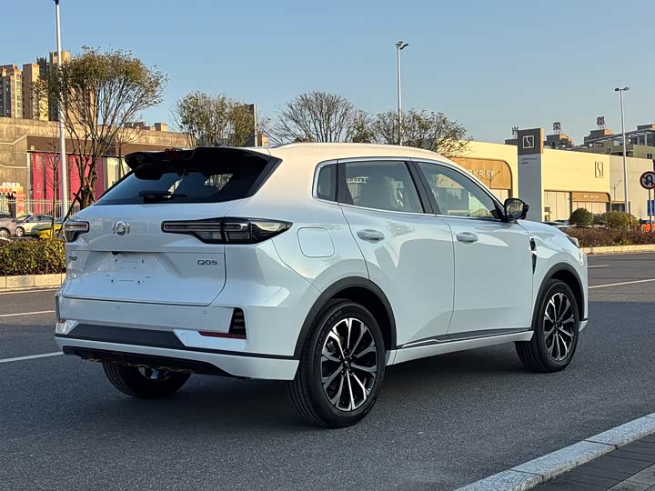 Фото 4 - Changan Qiyuan (Nevo) Q05