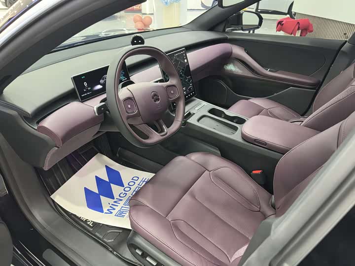 Фото 6 - Nio ET5T