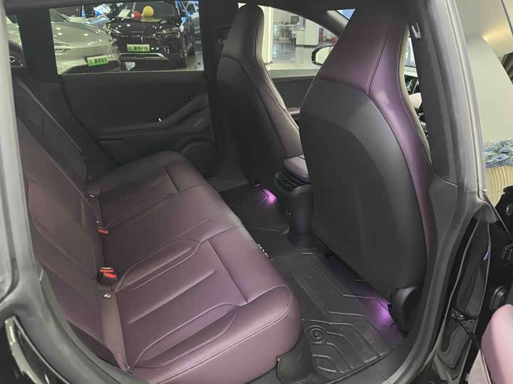 Фото 9 - Nio ET5T