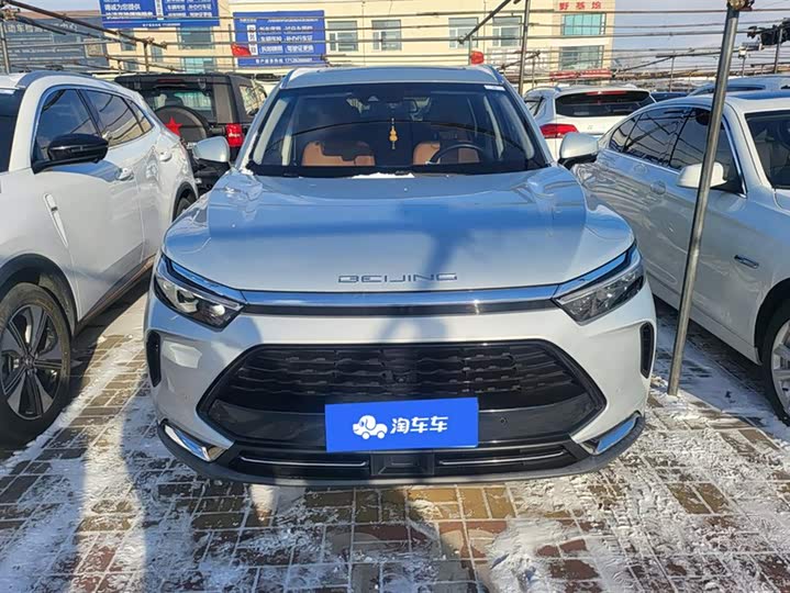 Фото 2 - Beijing X7