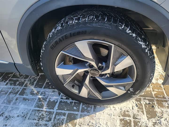 Фото 6 - Beijing X7