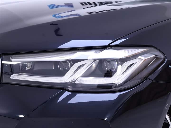 Фото 4 - BMW 5 Series