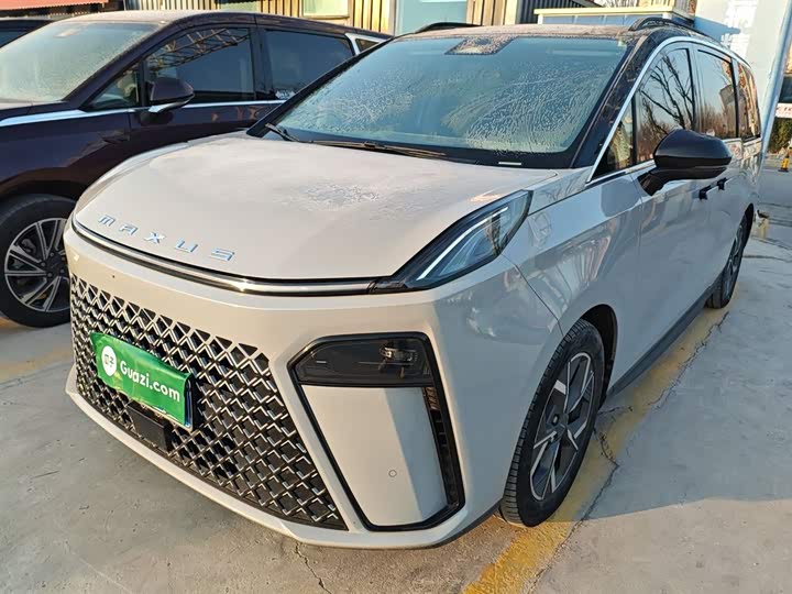 Фото 1 - Maxus G70