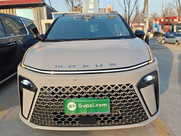 Фото 3 - Maxus G70