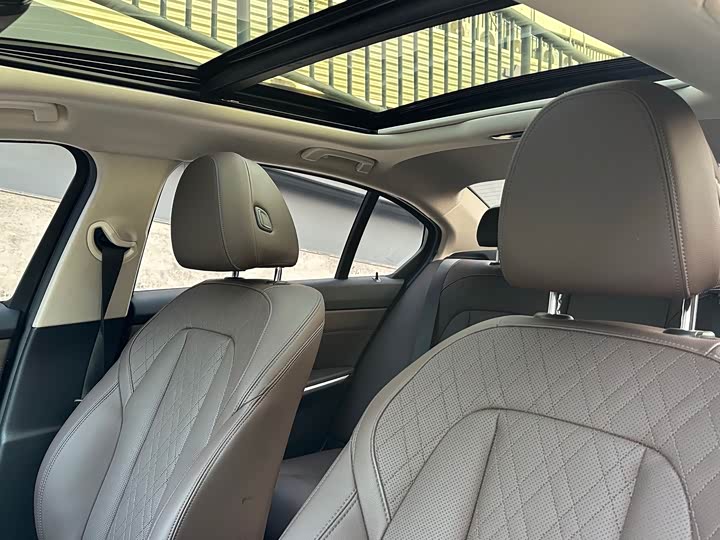 Фото 6 - BMW 3 Series