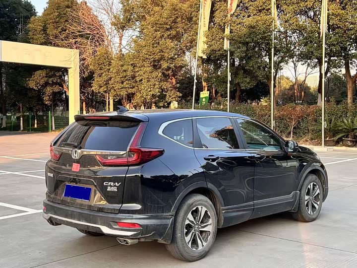 Фото 6 - Honda CR-V