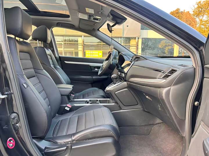 Фото 8 - Honda CR-V