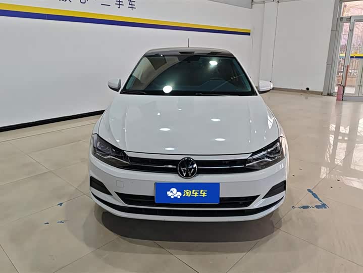 Фото 2 - Volkswagen Polo