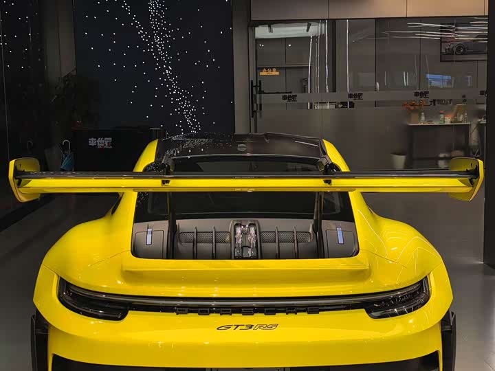 Фото 2 - Porsche 911