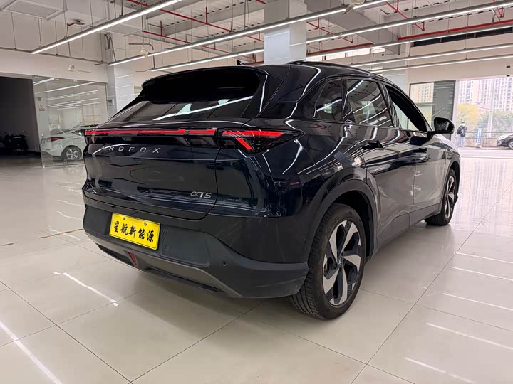 Фото 6 - BAIC Arcfox Alpha T5