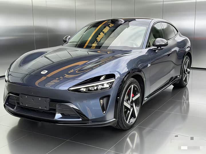 Фото 1 - Xiaomi YU7