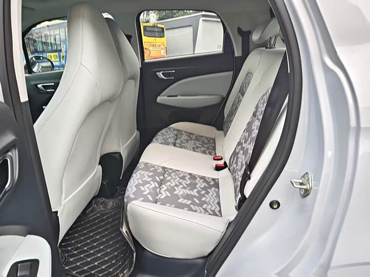 Фото 6 - Leapmotor T03