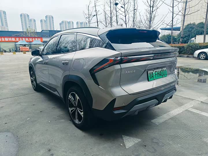 Фото 7 - Geely Galaxy L7