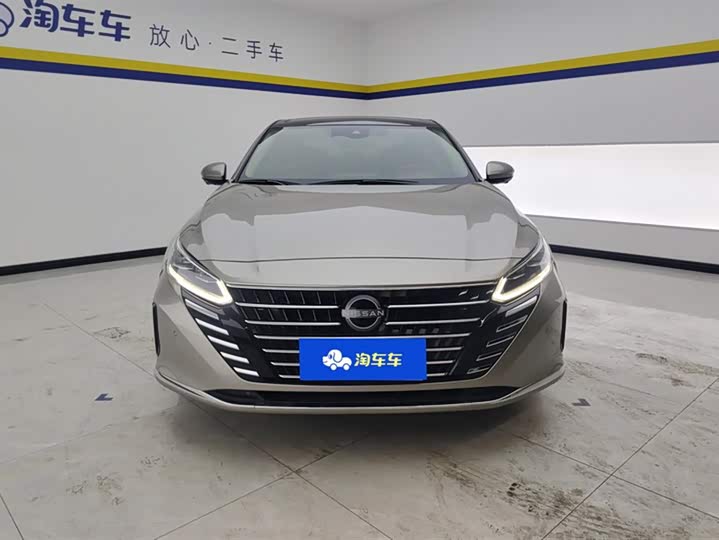 Фото 2 - Nissan Teana