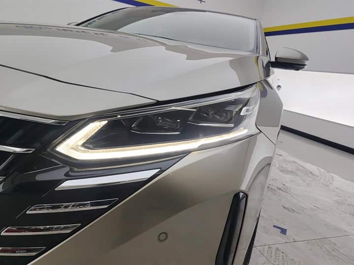 Фото 5 - Nissan Teana