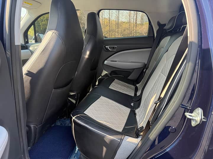 Фото 8 - Leapmotor T03